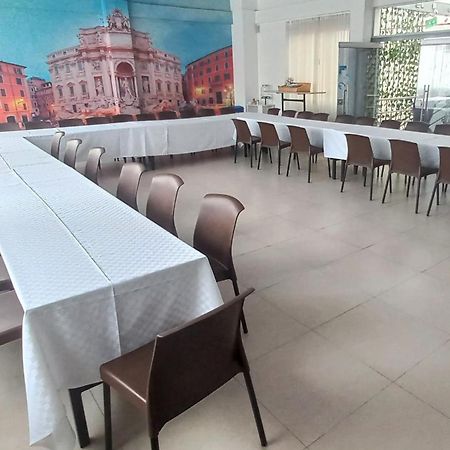 Hotel En Bogota - Fontana Di Trevi Esterno foto